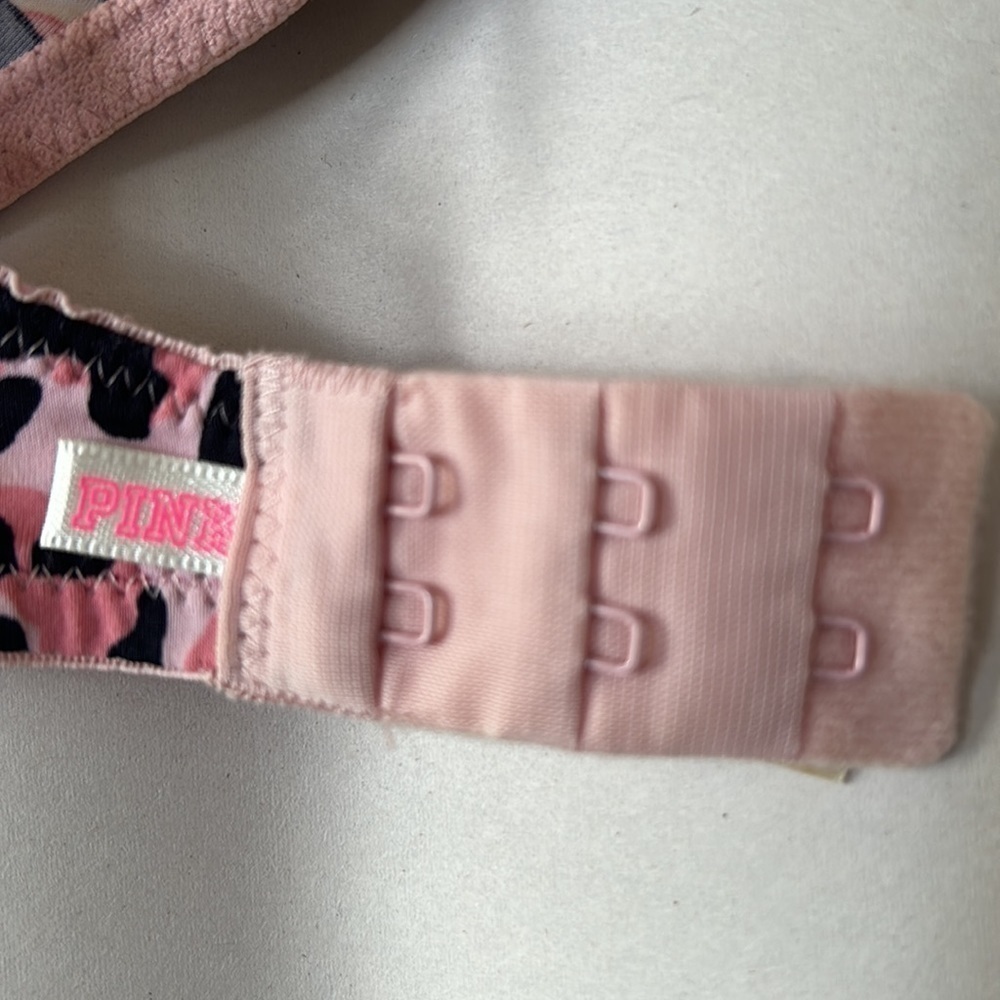 PINK Victoria’s Secret Wear Everywhere Push Up Bra, barbie pink leopard size 32D - Picture 7 of 12